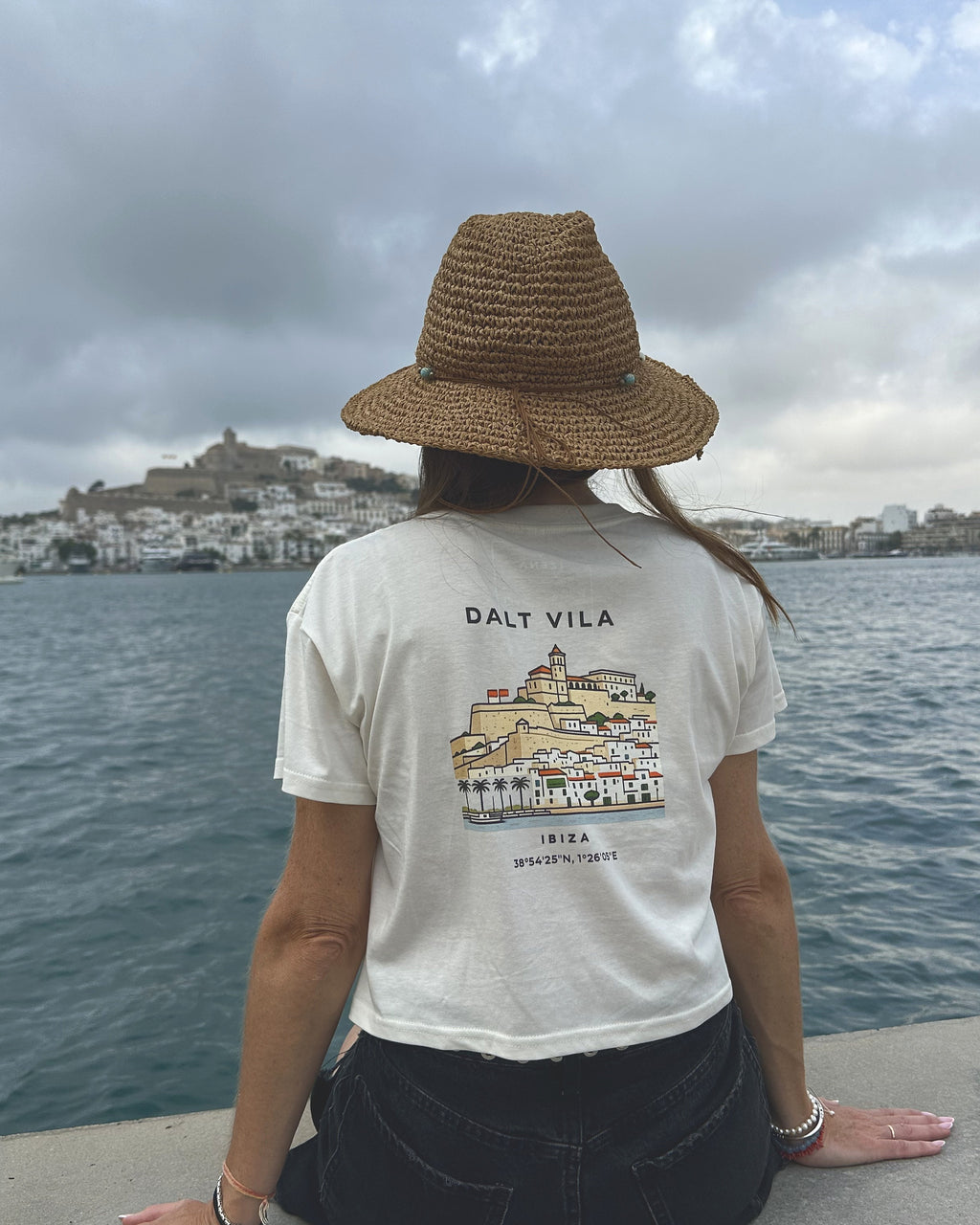 Camiseta Ibiza · Dalt Vila (mujer) — Edición Limitada